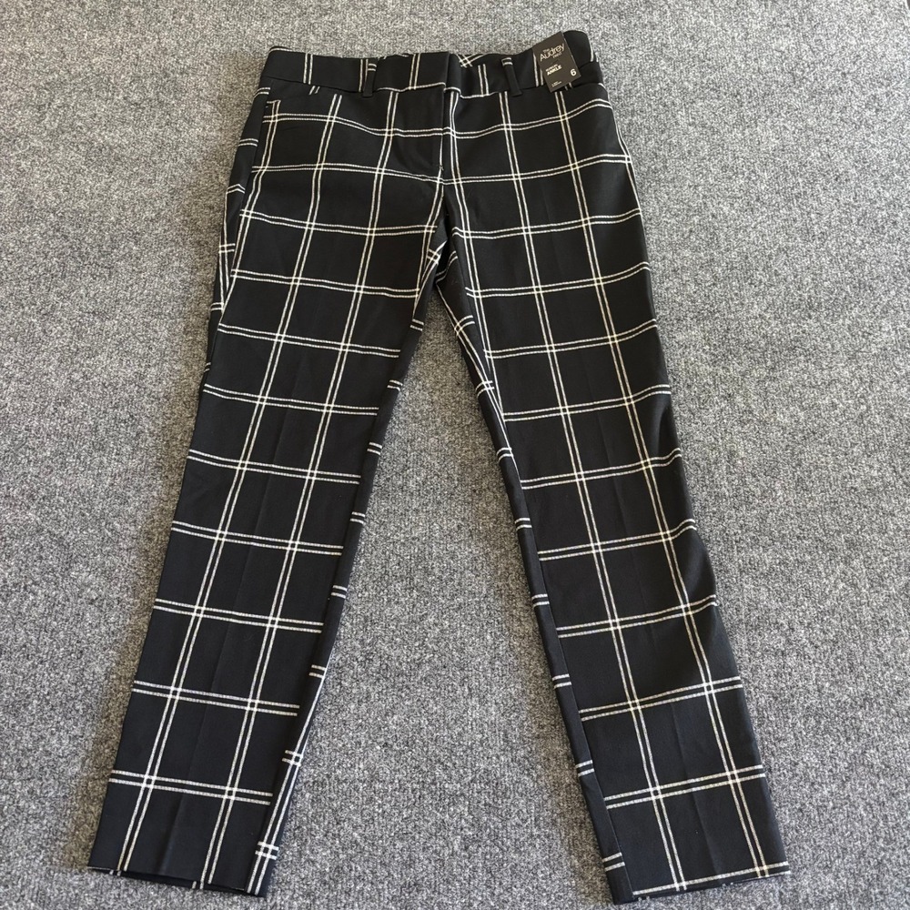 New York & Company NWT Audrey Pant Sz 6 Black White Plaid Slim Leg Ankle Stretch